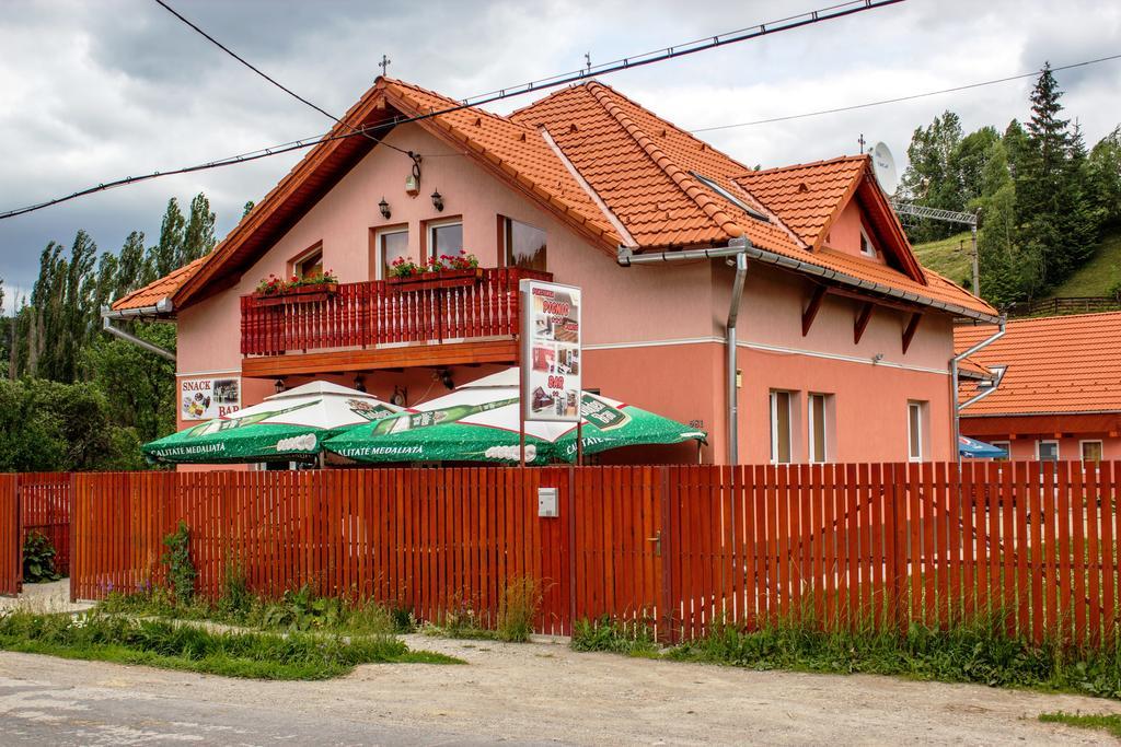 Picnic Panzio Bed and Breakfast Lunca de Sus Buitenkant foto
