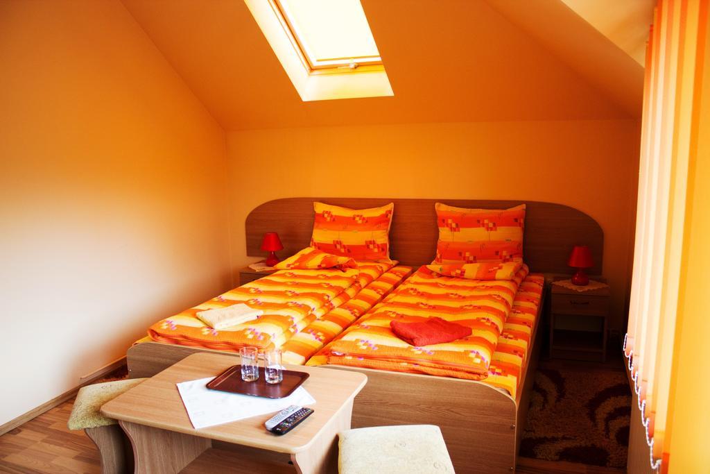 Picnic Panzio Bed and Breakfast Lunca de Sus Buitenkant foto