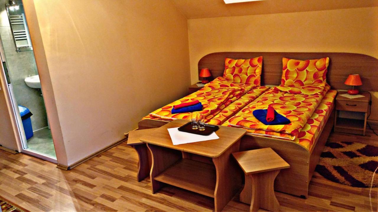 Picnic Panzio Bed and Breakfast Lunca de Sus Buitenkant foto